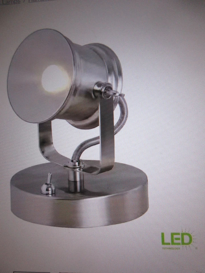 Hampton Bay 5,1 pol. Lâmpada de mesa LED integrada de níquel escovado - Imagem 3 de 4