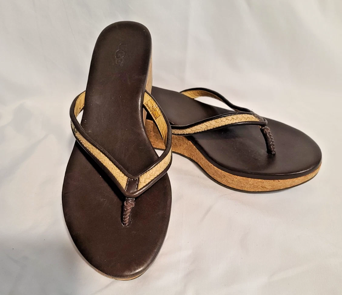 Sandali infradito UGG con zeppa in sughero da donna taglia 7 in iuta pelle marrone