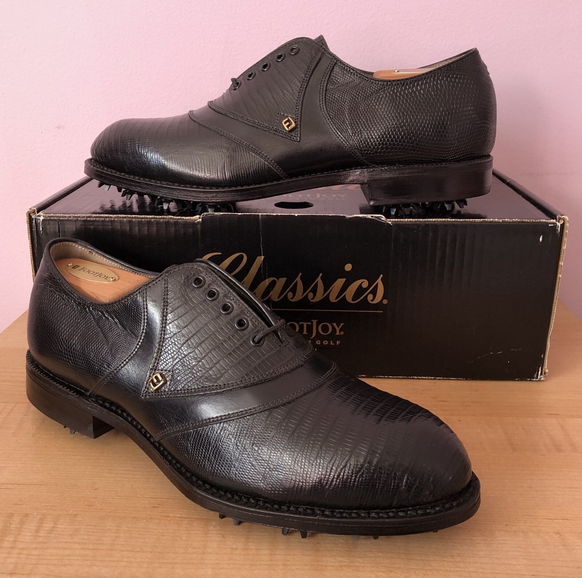 NEW FootJoy Classics Black Tegu Lizard V-saddle golf shoes  display picture 3
