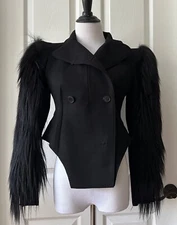 NWOT Women's Carven Jacket With Fur Size 36  Color Black