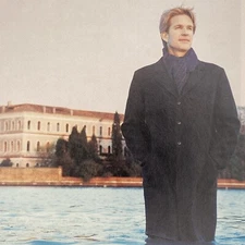 2000 Vestimenta Mens Clothing PRINT AD Matthew Modine Standing in Water Fashion