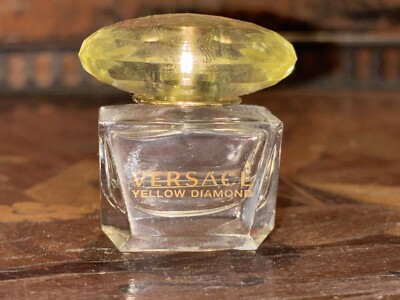VERSACE YELLOW DIAMOND INTENSE MINI 0.17 OZ EAU DE PARFUM FOR WOMEN ITALY