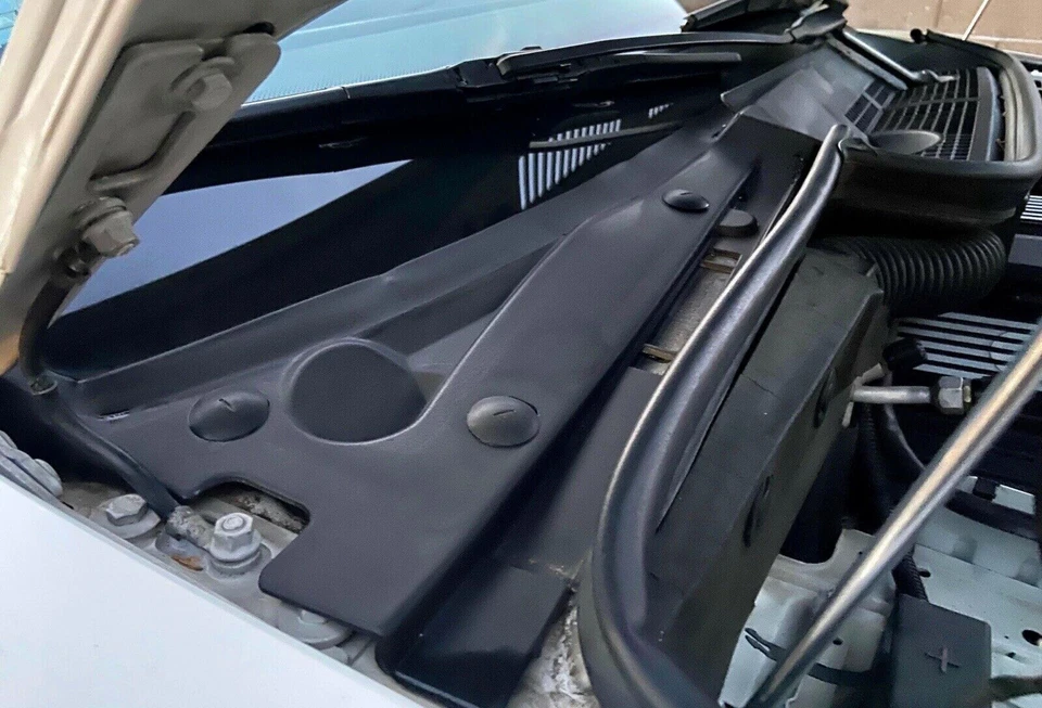 For BMW E36 Coupe 318i 328i M3 1992-99 Windshield Wiper Cowl Cover #51711977677 - Image 4 of 4