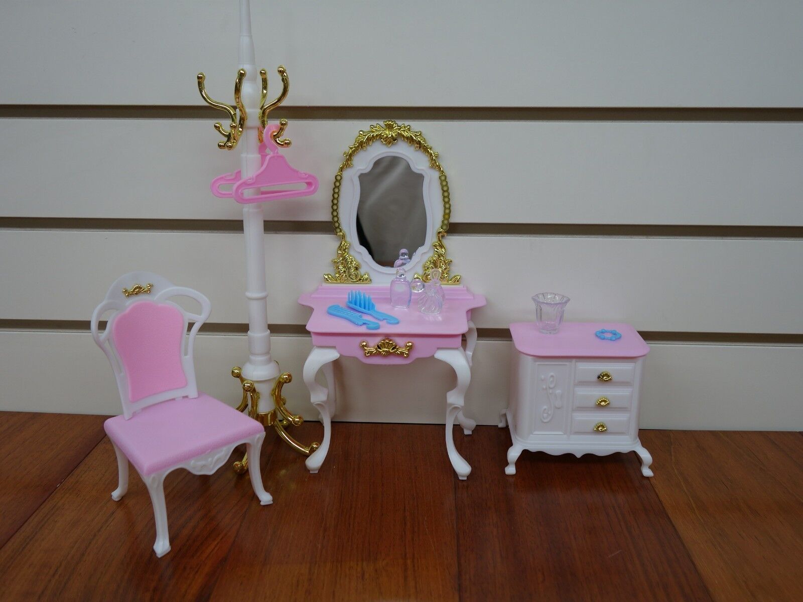 Gloria,Barbie Size Doll House Furniture/(2315) Pretty Set