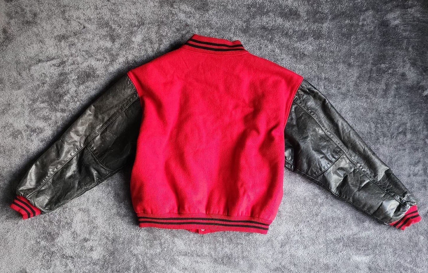 GAP Varsity Jacket Red Wool Black Leather Sleeves USA Made Vintage Size L Bomber image 2