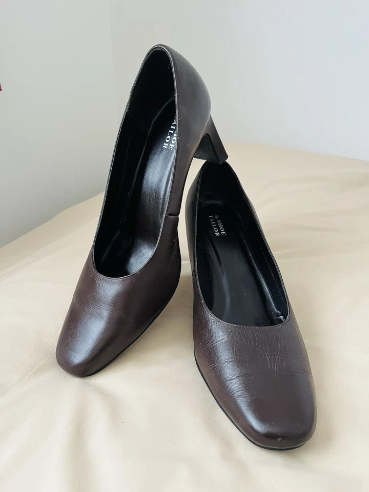 ODD SIZES BROWN LEATHER SHOES R-7 & L-8 WIDE EE FIT 2.75” HEELS - EXCELLENT - Image 3 of 3