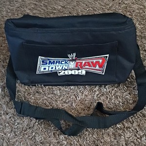 WWE SmackDown vs Raw 2009 Black Insulated Zipper Lunch Bag Reusable Polyester