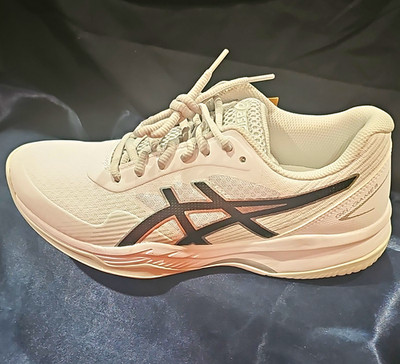 ASICS Men s White/Black Low Top Lace-Up Athletic Sneakers Rubber Sole 1042A152