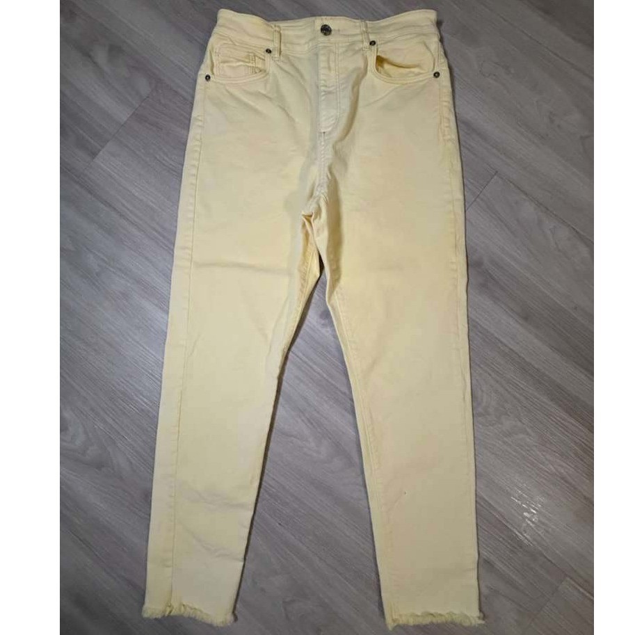 Women's Size 8 29