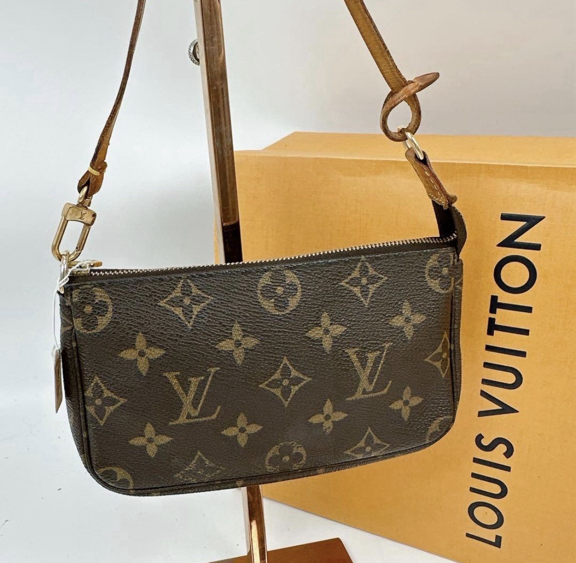Louis Vuitton Mini Pochette Accessoires Monogram Brown Canvas France Auth FL1012