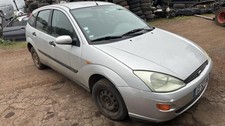 Porte arrière et accessoires Ford FOCUS