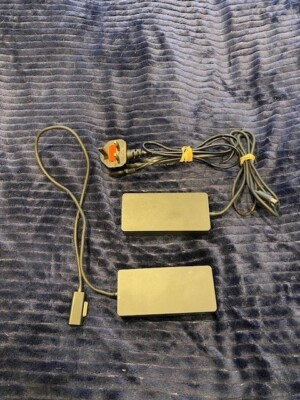 Original Original Microsoft Surface Dock und Netzteil Model 1661 und 1749 GEBRAUCHT