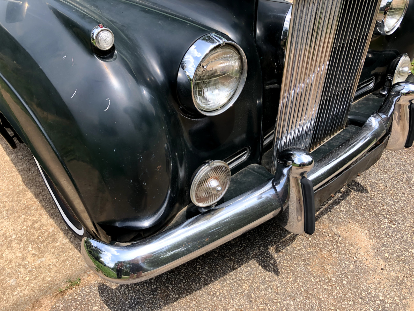ROLLS ROYCE CLOUD PHANTOM BENTLEY LIGHT. WORLDS LARGEST 1946-65 USED INVENTORY