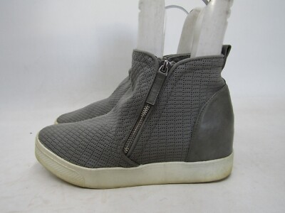 Steve Madden Womens Size 9.5 M Gray Zip Wedge Ankle Fashion Boots Bootie