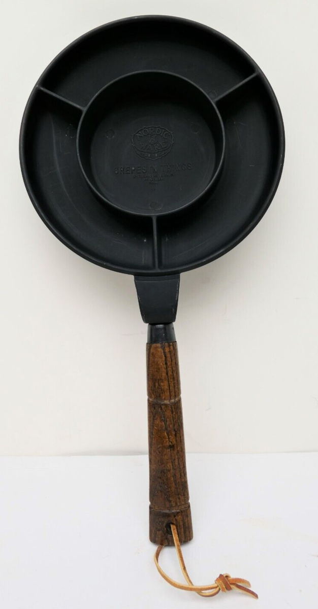 NordicWare 01920 Pancake-pan, aluminium, zwart, 27 cm, 44,4 x 26,7 x 5,7 cm, 1 stuk NordicWare 01920 Pancake-pan, aluminium, zwart, 27 cm, 44,4 x 26,7 x 5,7 cm, 1 stuk