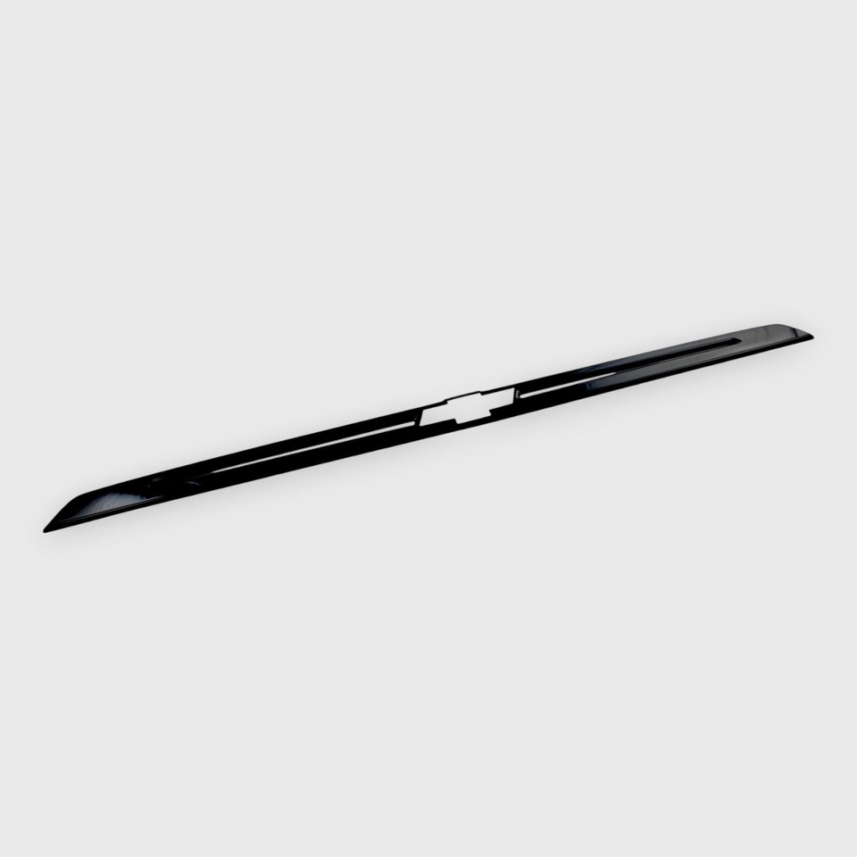 Gloss Black Tailgate Molding Trim For 2021-2024 Chevy Suburban & Tahoe (1-Piece)