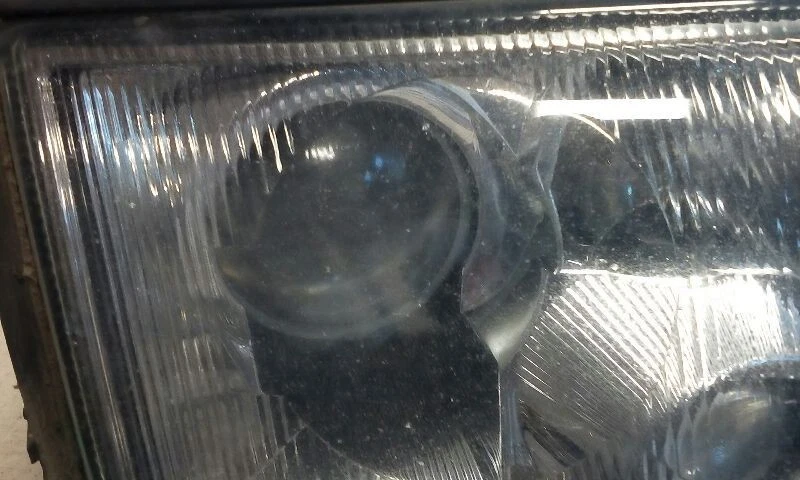 Ксеноновая фара для правостороннего пассажира подходит для 97–99 Audi A8 284527 - Изображение 3 из 4