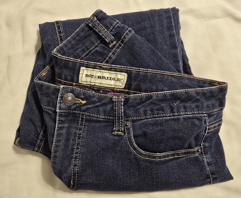Bit & Bridle Dark Wash MidRise Pink Flannel Lined Jeans Ladies Size 10 29 Inseam