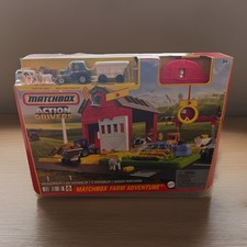 MATCHBOX Action Drivers Farm Adventure Playset, with tractor and Farm stuff! NEW