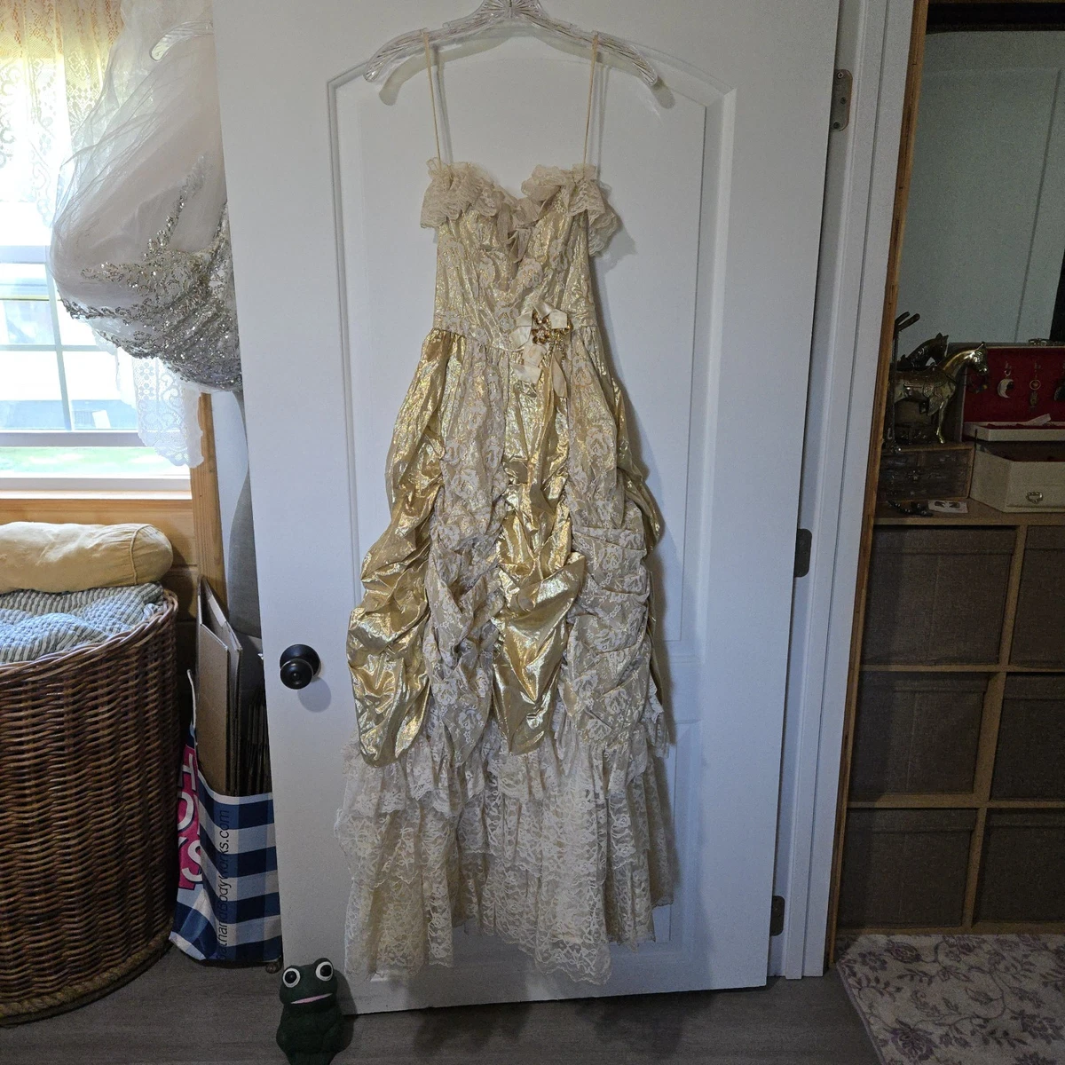 slim fit dress slacks 1960s Peach and Gold Tulle Party Cocktail Dress, Sz. S main image 0