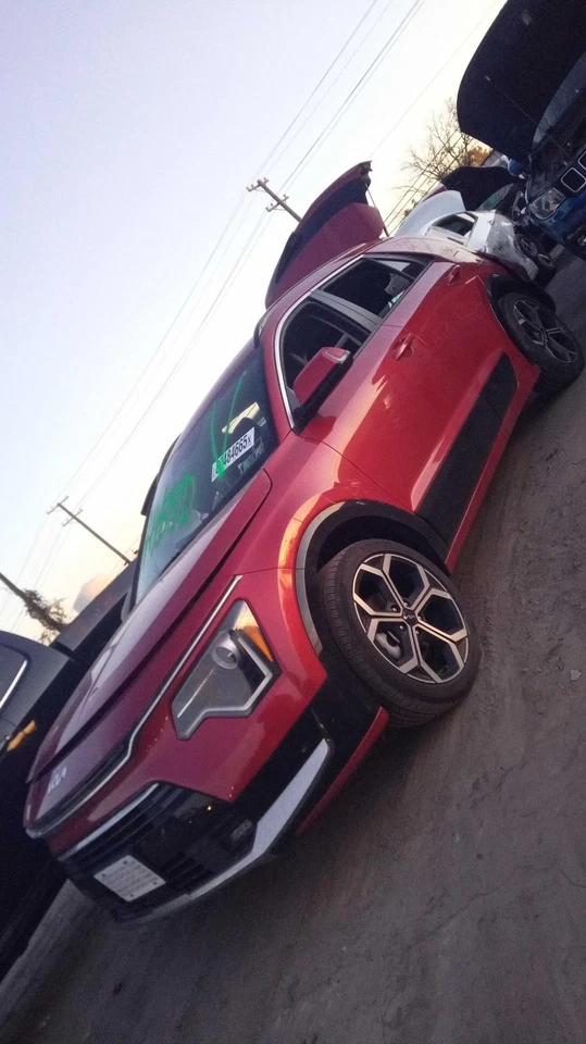 2023 KIA NIRO Roof Panel Glass Red OEM 81610J9000 Used 38K Mileage - Изображение 2 из 4