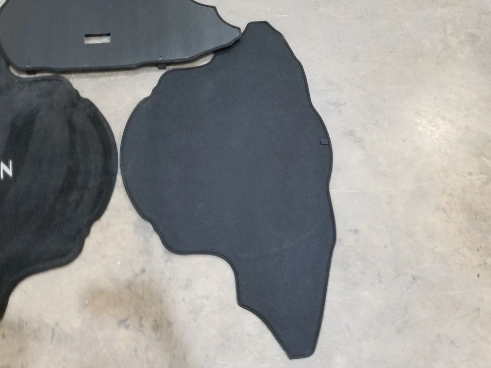 05 2005 NISSAN 350Z TOURING TRUCK BOARD AND MATS BLACK Foto 3 de 4
