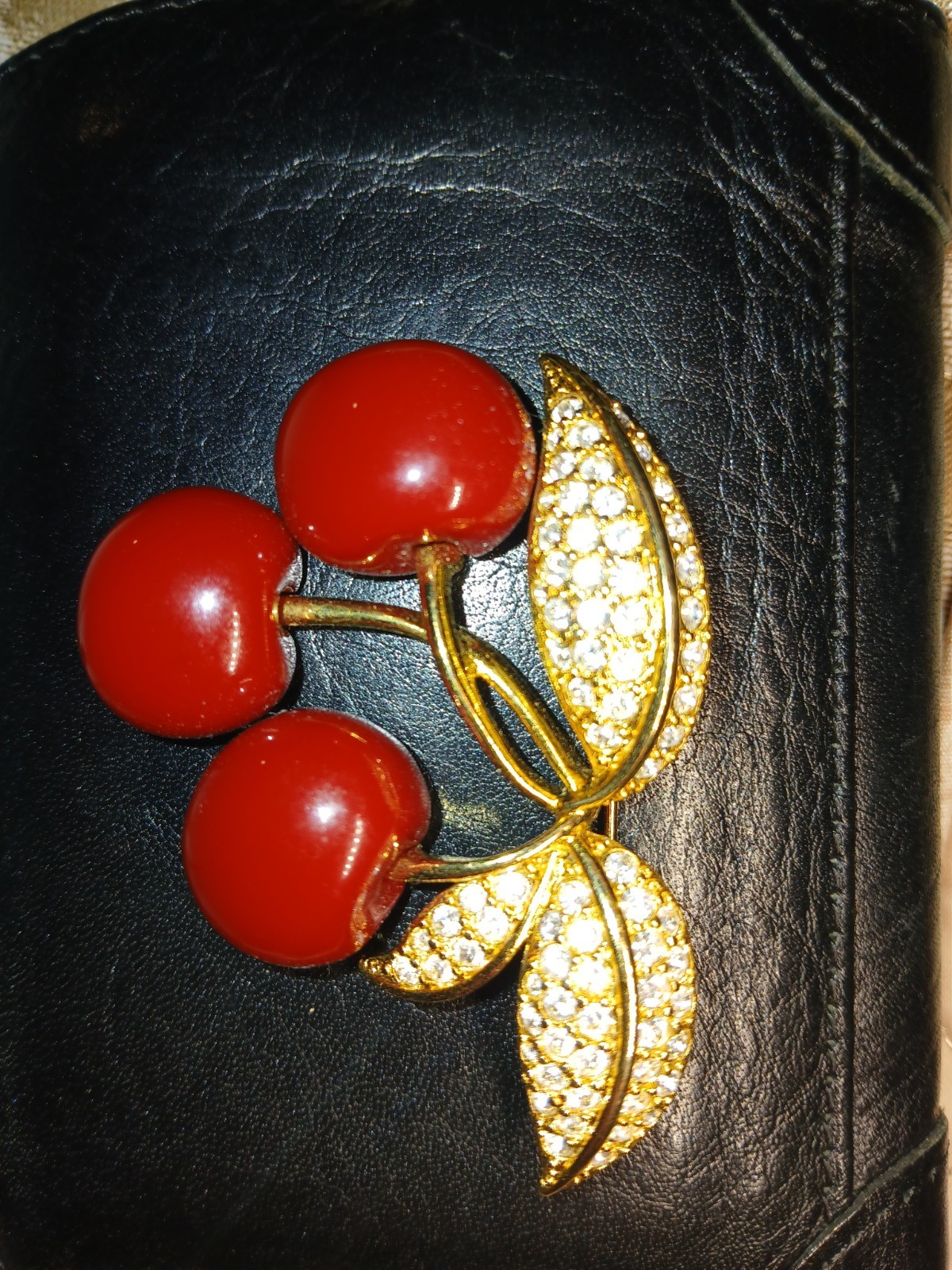 Joan Rivers brooch