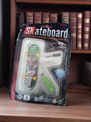 ASICS Skateboard Complet années 1980 Bon Appétit Vintage