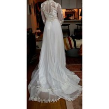 Vintage 70s wedding dress cream pleated train lace sheer boho prairie sz 4 6