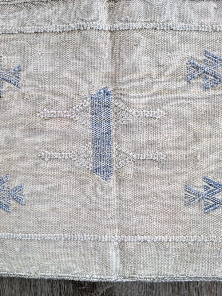 Funda de Almohada Lumbar Marroquí Blanco Azul Cactus Seda 23x14 Tejido a Mano Cojín Boho Foto 4 de 4