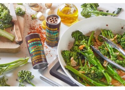 2 Trader Joe's Crunchy Chili Onion Crunch Sprinkle Seasoning Blend