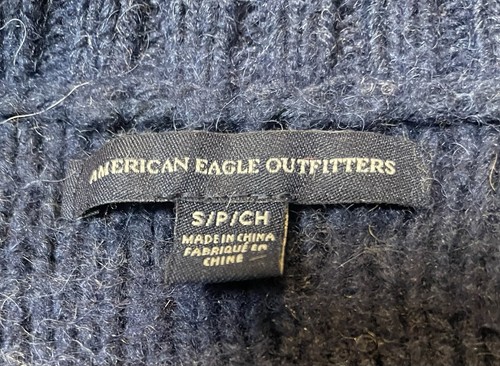 AEO Women’s Nordic Sweater Sz S Open Front Collared White Blue Knit Pockets - Picture 9 of 13