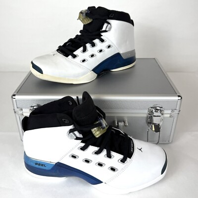 Size 9 Air Jordan 17 XVII OG College Blue Wizards Home 2002 w/Case