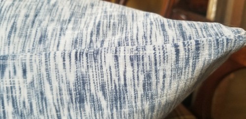 Donghia SCRIBBLE Azul Italiano Terciopelo Cubierta de Almohada Personalizada Todos los Tamaños Terciopelo Moderno - Imagen 6 de 10