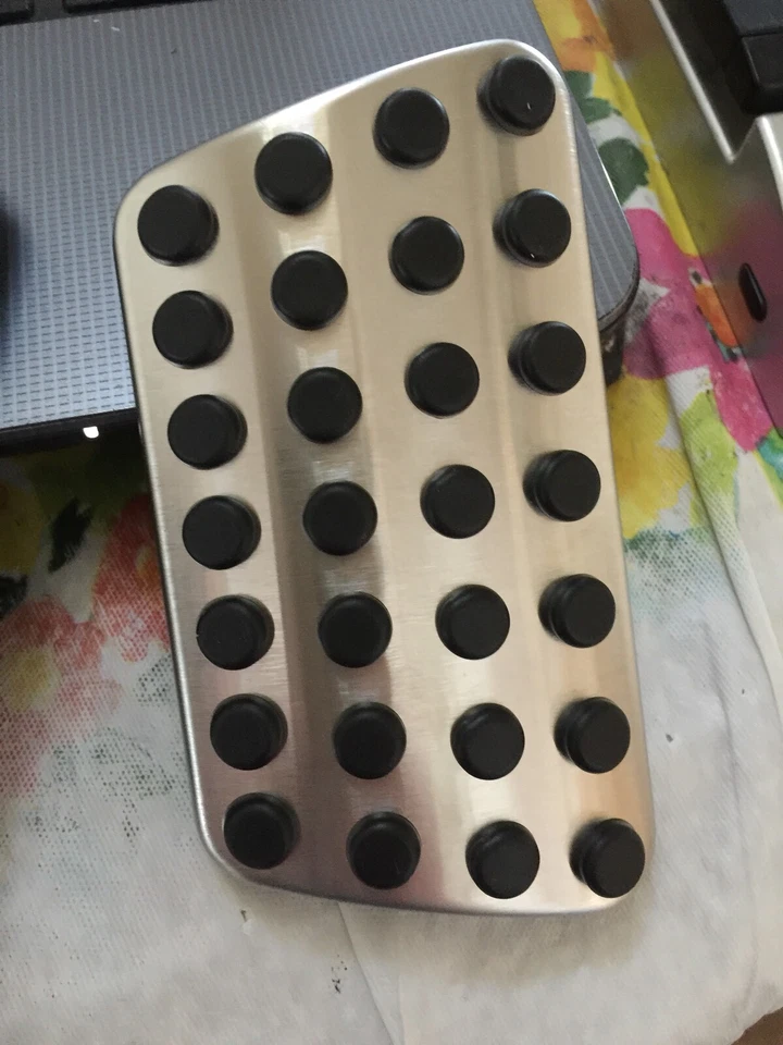 Kit de superposición de pedales Mopar SRT 05181565AB Dodge Charger Challenger Chrysler 300 OE Foto 4 de 4