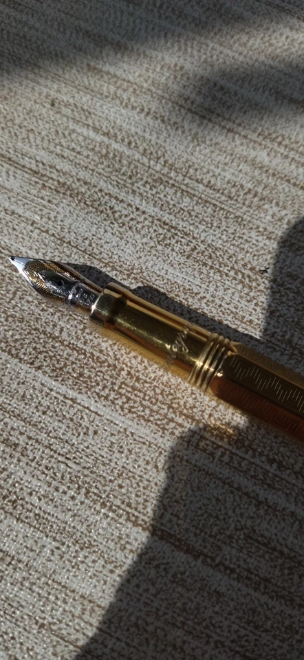 Montegrappa Füllfederhalter Reminiscence Vermeil gebraucht, gut erhalten - Bild 4 von 4
