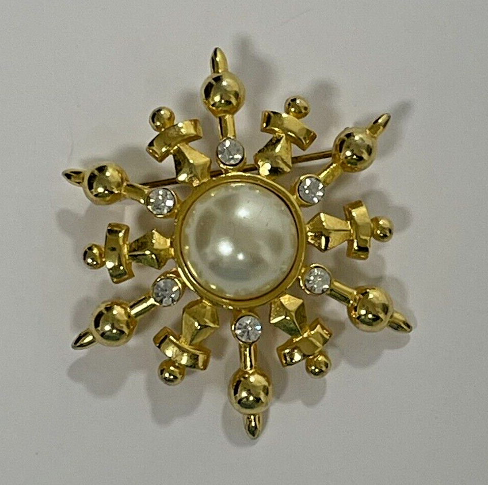 Marvella Modern Gold Tone Starburst Brooch Pearl Rhinestones