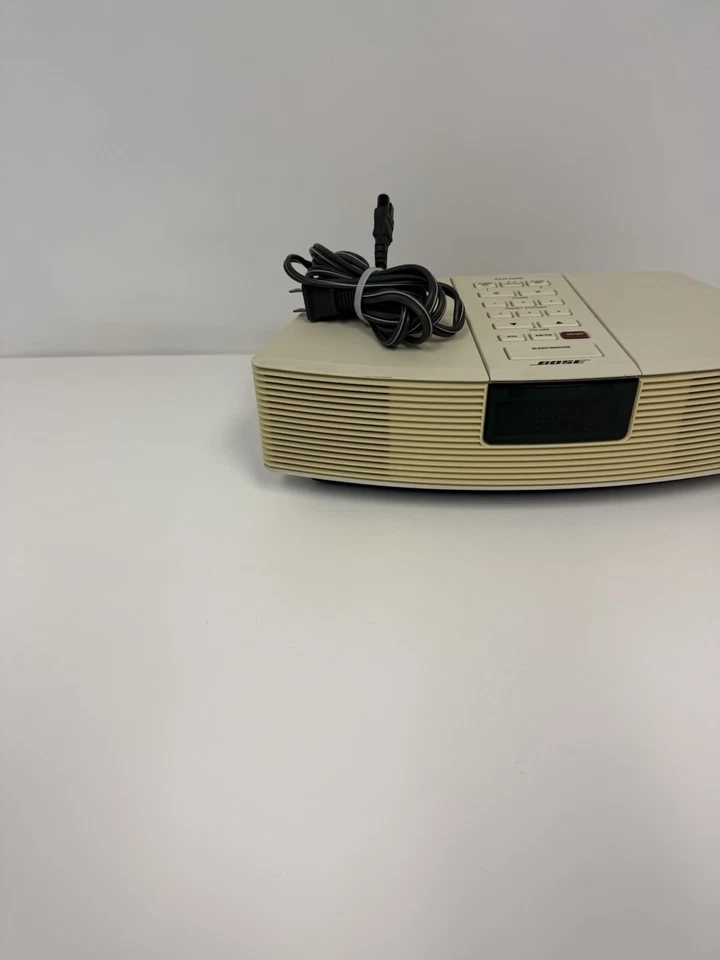 Bose Wave Radio AWR1-1W Alarm Clock AM/FM Stereo For Repair Parts Only - Image 3 of 4