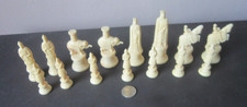 1947 KINGSWAY FLORENTINE REPLICA 11th CENTUREY CHESS PIECES Replacement figures