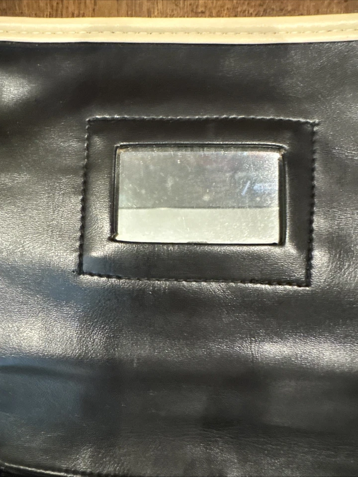 美丽复古 Mr. Ralph 黑色和奶油色女式手拿包钱包带镜面 — 第 4/4 张图片