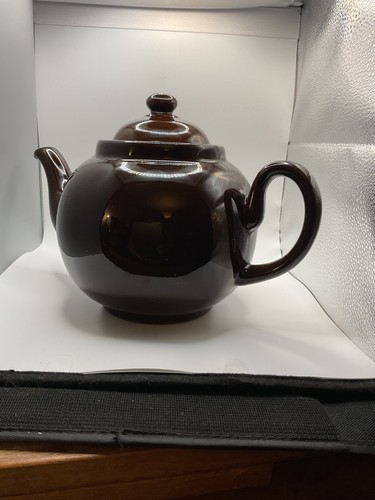 Brown Betty 6 cup Tea Pot