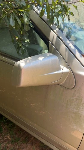 2004 2005 2006 2007 Cadillac SRX Right Passenger Side View Mirror OEM E1010793