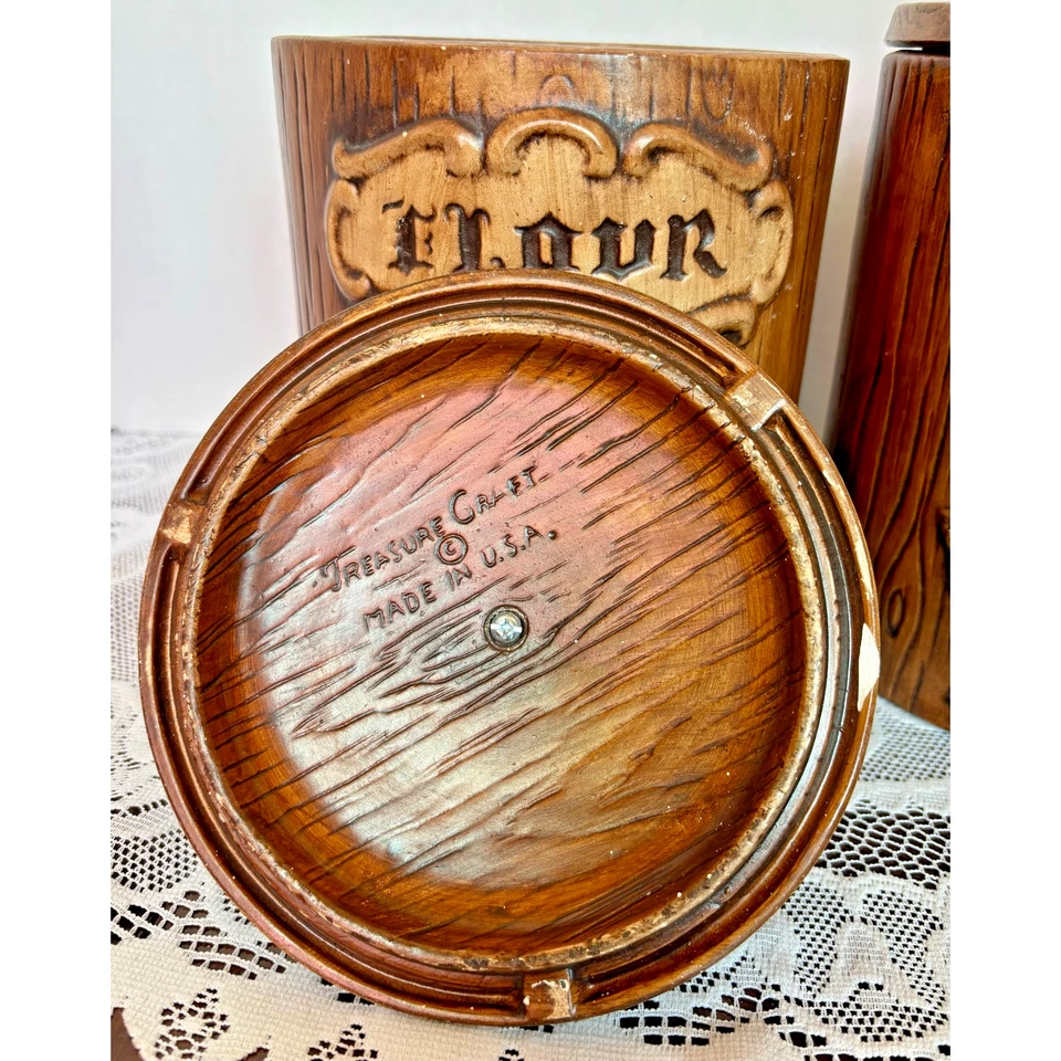 Treasure Craft Vintage Pear & Apple Kitchen Canisters Flour Sugar Ceramic Set - Image 4 of 4