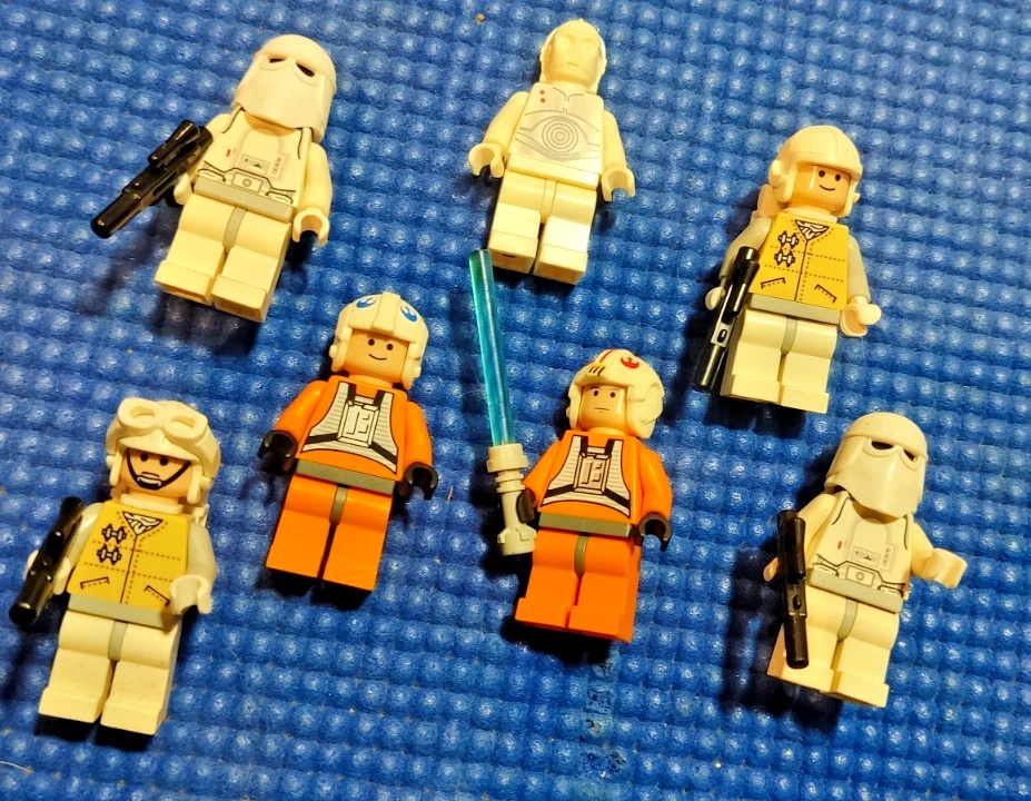 LEGO Star Wars 7666 Hoth Rebel Base, foto 2 de 5