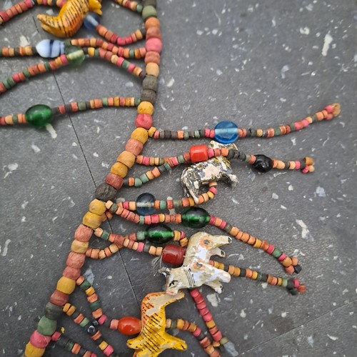 Vintage African Colourful Wooden Carved Animal Glass Beaded Necklace 28" - Picture 7 of 13