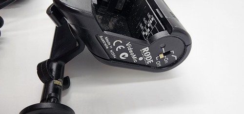Lot of 3 | RODE MICROPHONES VIDEOMIC | 1 Pro \ 2 Standard *Missing Battery Cover - Picture 8 of 9