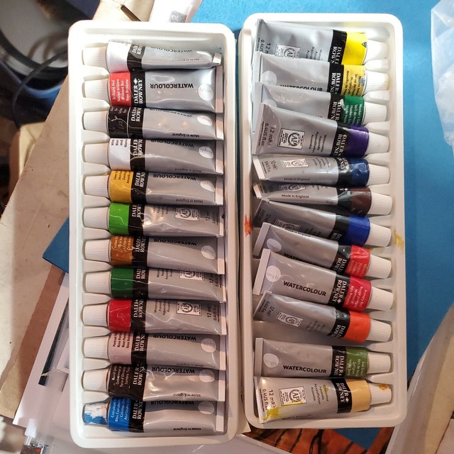 DalerRowney 131900924 Aquafine Watercolour Travel Tin 24 Half Pans for