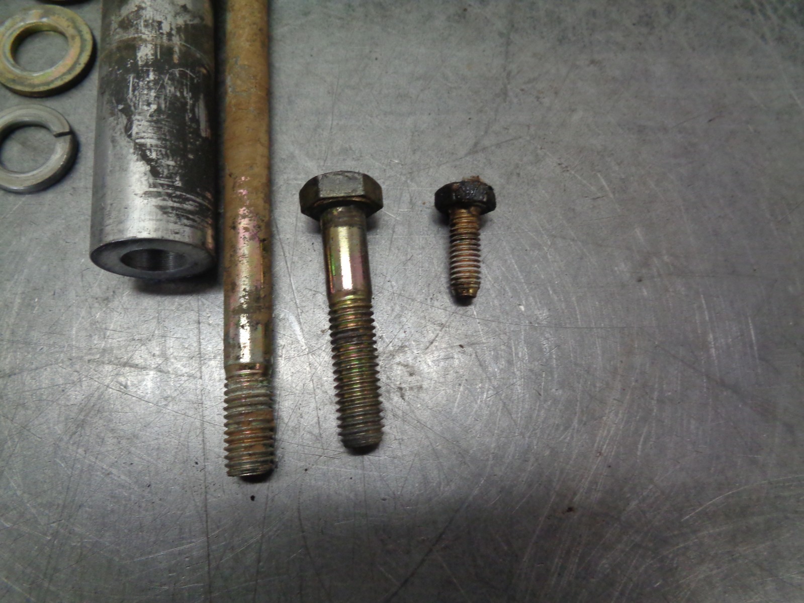 98 1998 Skidoo Ski Doo Summit 670 Snowmobile Body Suspension Hardware