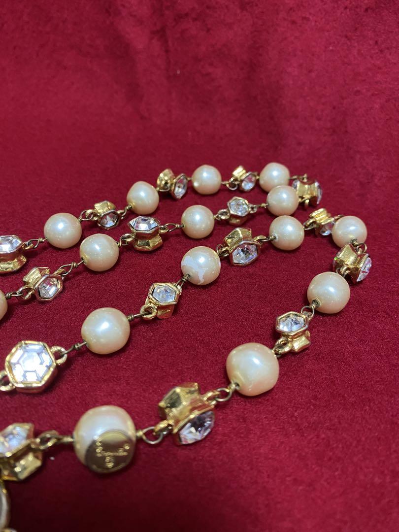 アクセサリー CHANEL 80s vintage CHANEL 80s Vintage Gold Sunburst Logo Medallion Choker