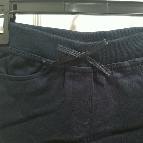 Girls IZOD APP'D SCHOOLWEAR Uniform Stretch Knit Waist Skinny Pants-4,5,20.5-Bow - Picture 3 of 5